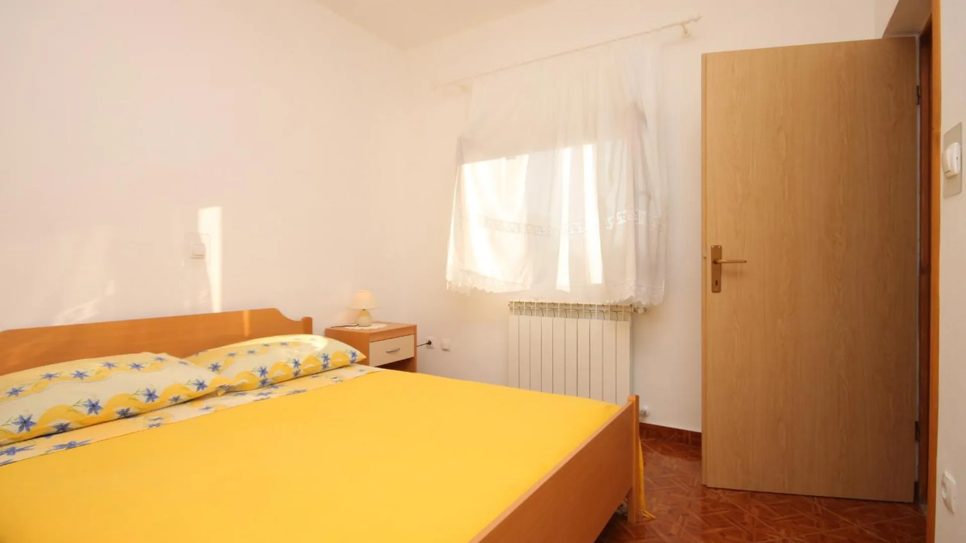 Apartments With A Parking Space Gracisce, Central Istria - Sredisnja Istra - 7134